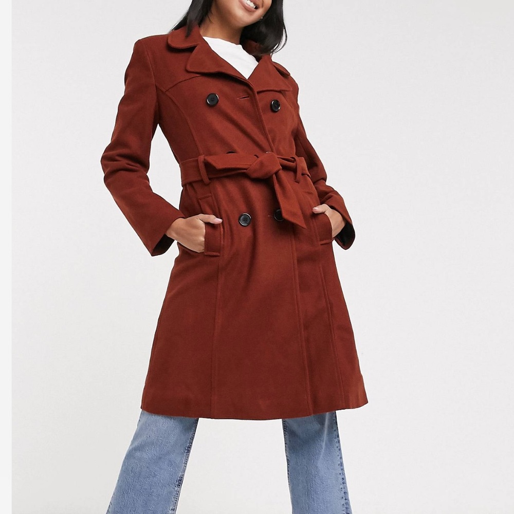 Trench Coat Size 4, Like New Condition - image 1